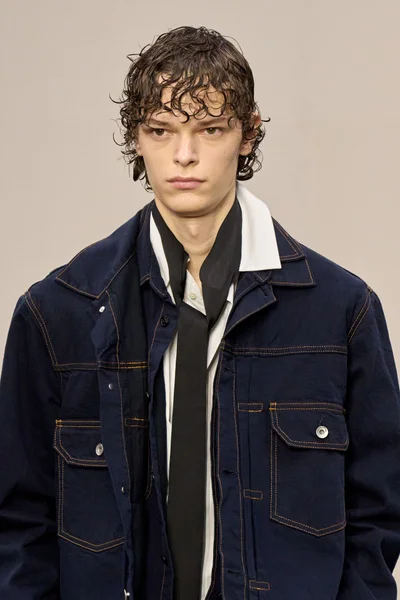 Look 195